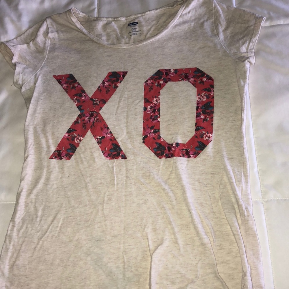 Cream XO Old Navy Tee